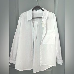 NEW! Linen White Button-Down (Large)